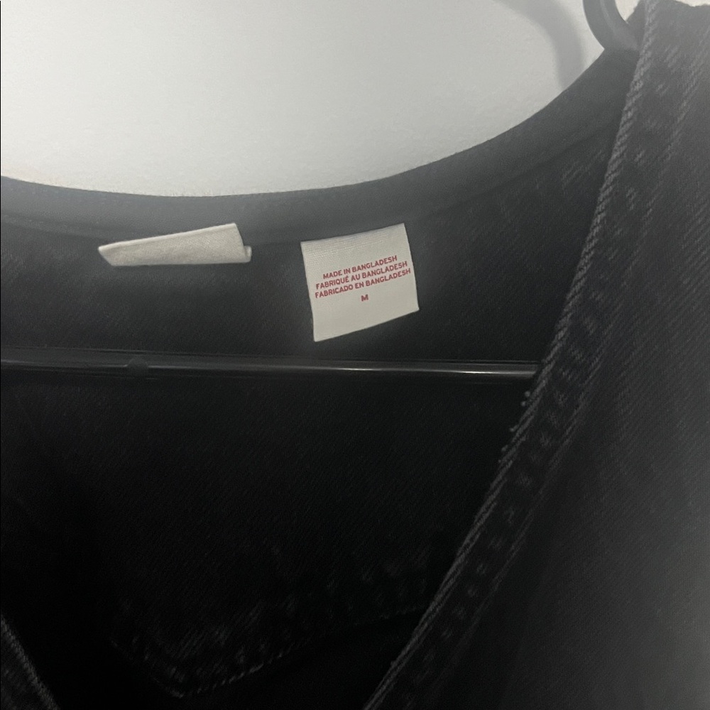 Levi's Black Denim Top - Picture 4 of 5